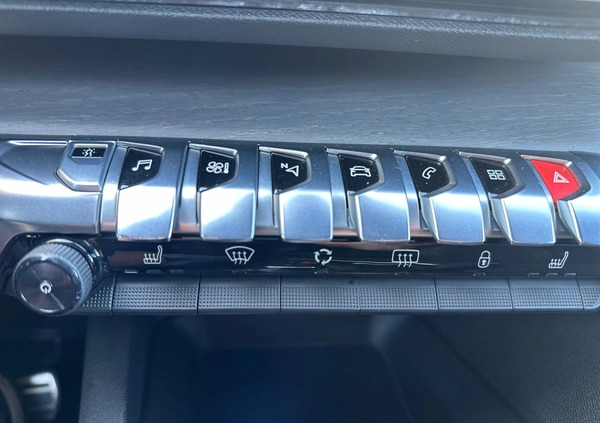 Peugeot 5008 cena 93700 przebieg: 159000, rok produkcji 2018 z Czerwieńsk małe 232